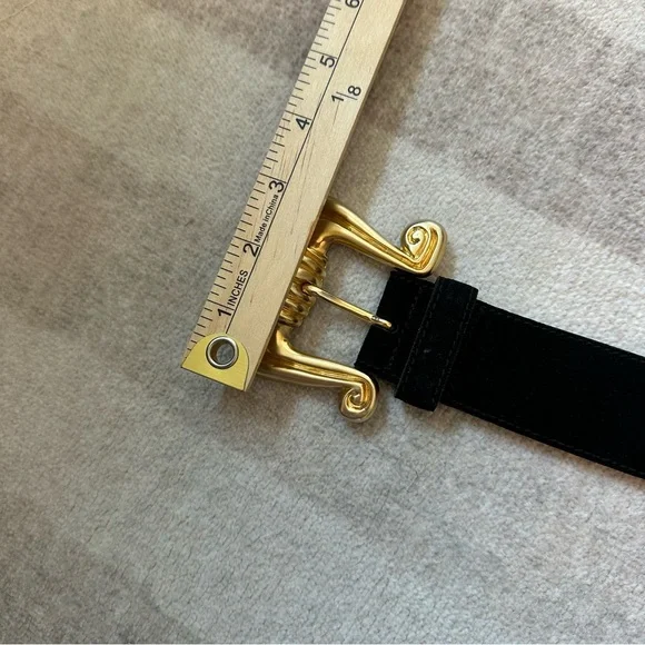 AVIGNON Made in Spain Genuine Leather Belt Black Statement Buckle Gold